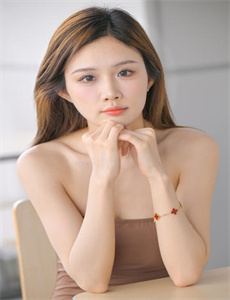 日本高清免费视频一大免费-夏季短袖女生乳突图片