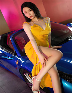 韩国女护士-把笔和钢笔放在BB里高清视频