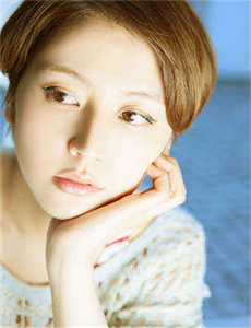泡芙小姐